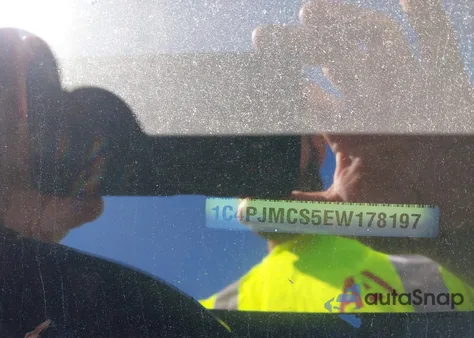 2014 Jeep Cherokee Latitude from USA, damaged, VIN 1C4PJMCS5EW178197